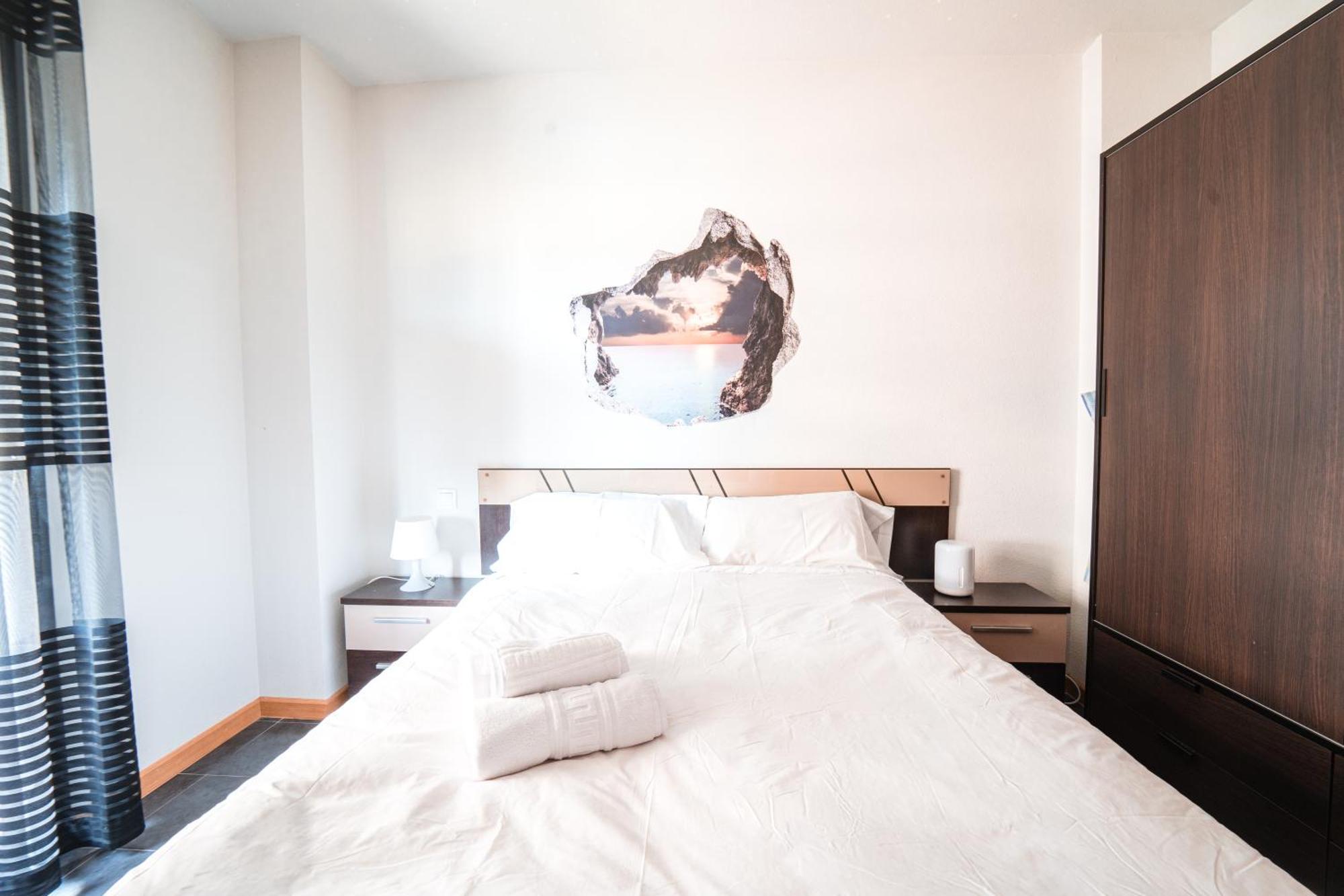 Apartment Comodo En By Bebalmy *